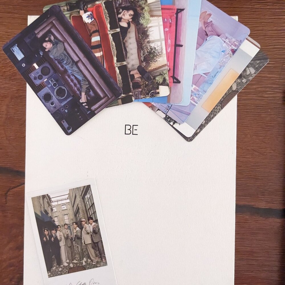 BTS BE Album + photocards (Deluxe Edition)